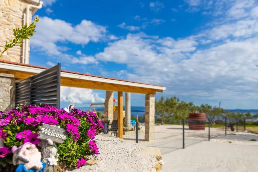 Villa Holiday Home Toni Kastel Stari