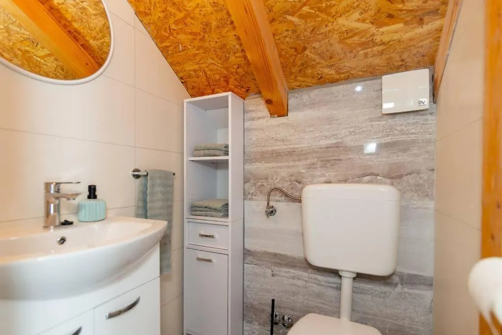 Holiday Home Toni Kastel Stari 0*,  Croatia